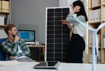 Solar Panels and Savings: Calculating Your Solar Return on Investment